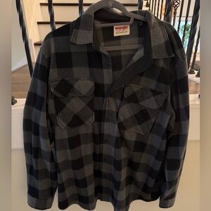 Wrangler Black and Gray Plaid Button-Down Shirt